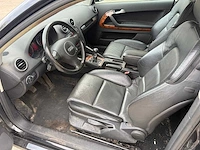 Audi - 2004 - a3 - - afbeelding 18 van  26