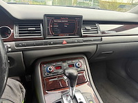 Audi - 2005 - a8 - personenauto - afbeelding 22 van  30