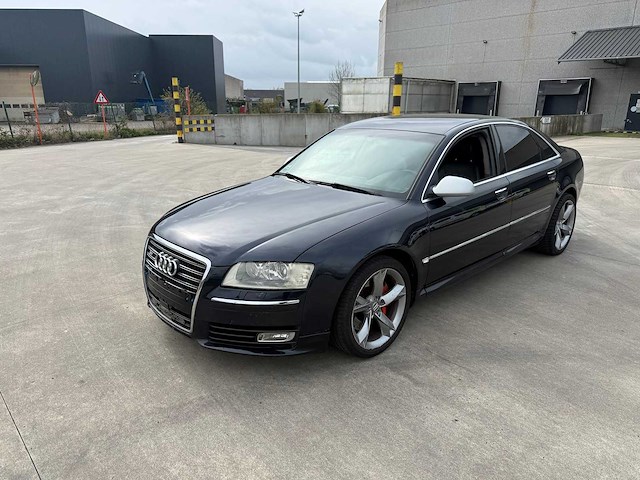 Audi - 2005 - a8 - personenauto - afbeelding 23 van  30