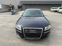 Audi - 2005 - a8 - personenauto - afbeelding 25 van  28