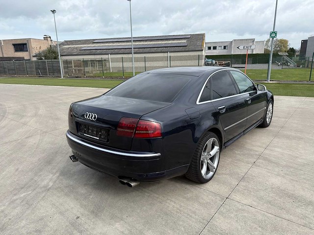 Audi - 2005 - a8 - personenauto - afbeelding 4 van  28