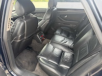 Audi - 2005 - a8 - personenauto - afbeelding 15 van  28