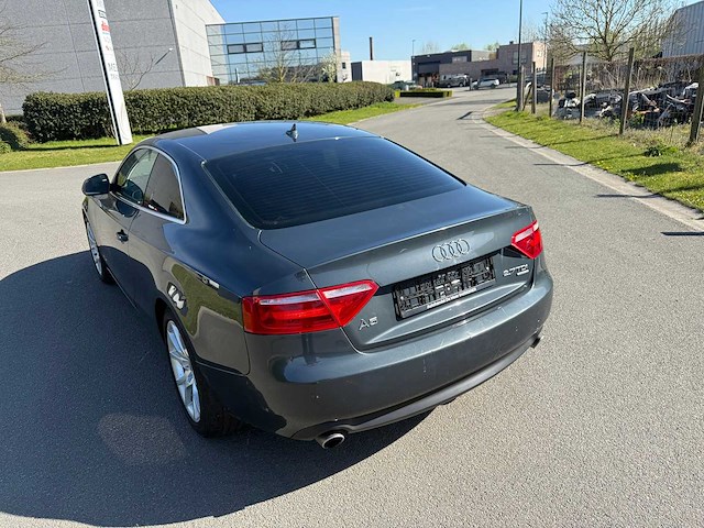 Audi - 2008 - a5 - coupe - personenauto - afbeelding 3 van  3
