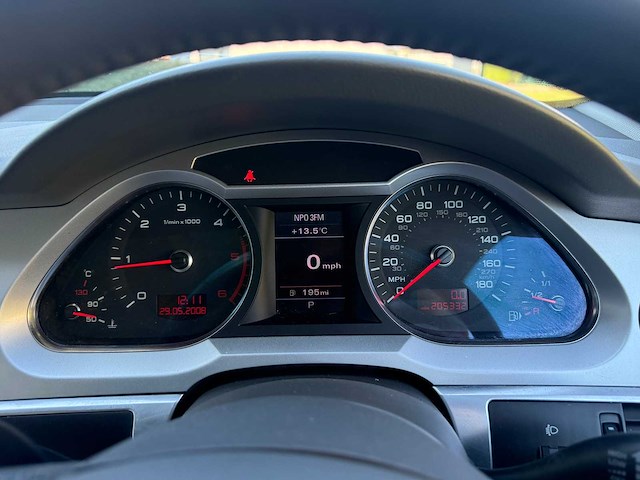 Audi - 2008 - a6 - break - personenauto - afbeelding 14 van  26