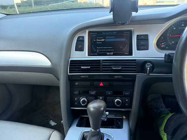 Audi - 2008 - a6 - break - personenauto - afbeelding 18 van  26