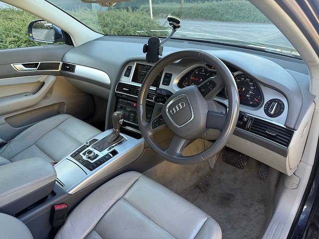 Audi - 2008 - a6 - break - personenauto - afbeelding 10 van  17