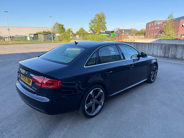 Audi - 2009 - a4 - sedan - personenauto - afbeelding 3 van  24
