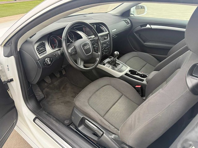 Audi - 2009 - a5 - coupe - personenauto - afbeelding 16 van  26