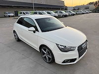 Audi - 2011 - a1 - personenauto - afbeelding 26 van  30