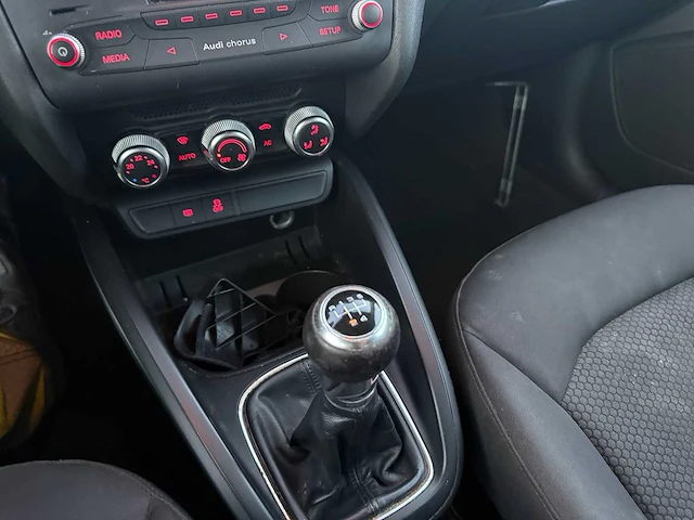 Audi - 2011 - a1 - personenauto - afbeelding 26 van  30