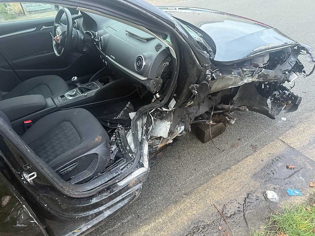 Audi - 2016 - a3 - personenauto - afbeelding 25 van  32