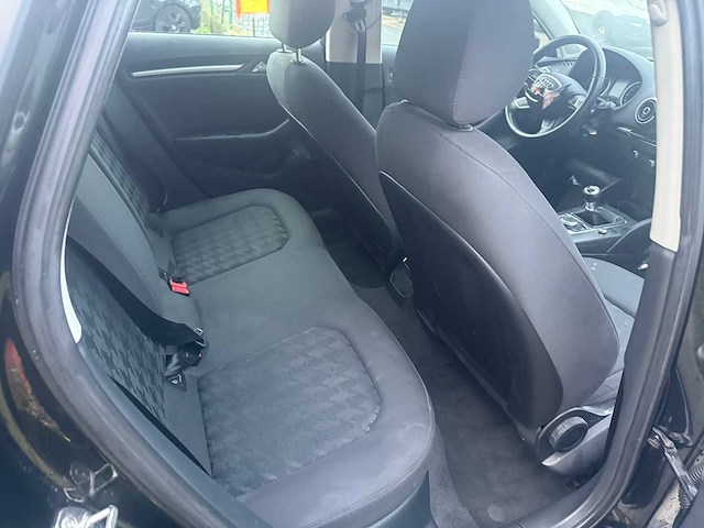 Audi - 2016 - a3 - personenauto - afbeelding 27 van  32