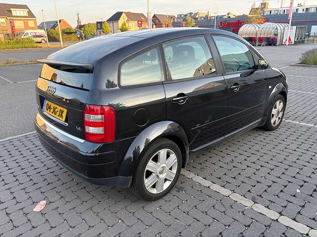 Audi - a2 - 1.4 - car - 2002 - afbeelding 4 van  19
