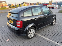 Audi - a2 - 1.4 - car - 2002 - afbeelding 4 van  19