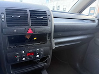 Audi - a2 - 1.4 - car - 2002 - afbeelding 9 van  19