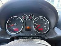 Audi - a2 - 1.4 - car - 2002 - afbeelding 10 van  19