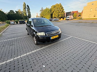 Audi - a2 - 1.4 - car - 2002 - afbeelding 14 van  19