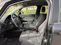 Audi - a2 - 1.6 fsi - car - 2003 - afbeelding 8 van  22