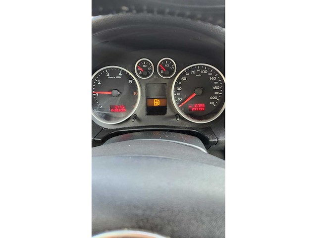 Audi - a2 - personenauto - afbeelding 3 van  6