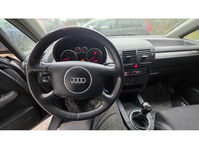 Audi - a2 - voiture - afbeelding 13 van  17