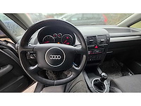 Audi - a2 - voiture - afbeelding 13 van  17