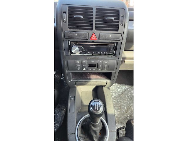 Audi - a2 - voiture - afbeelding 16 van  17