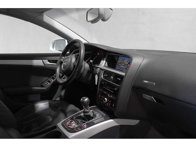 Audi - a5 - 2015 - auto - afbeelding 12 van  19