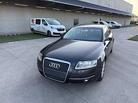 Audi - a6 - personenauto - afbeelding 31 van  33