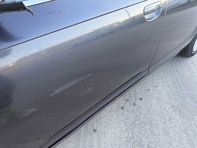 Audi - a6 - personenauto - afbeelding 14 van  29