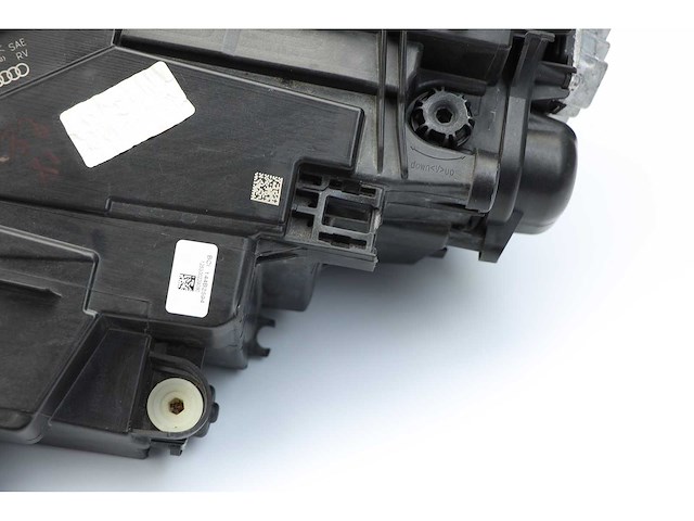 Audi - part - afbeelding 10 van  30