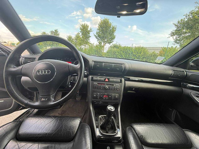 Audi - rs4 avant b5 - 2.7 v6 biturbo - klassieke auto's >15 - afbeelding 7 van  26