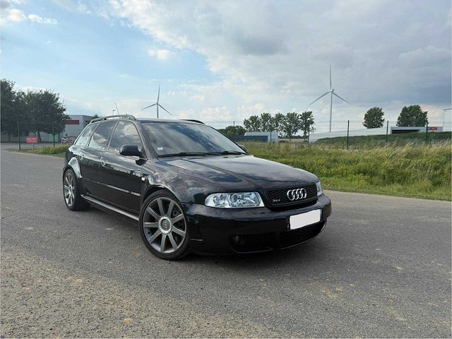 Audi - rs4 avant b5 - 2.7 v6 biturbo - klassieke auto's >15 - afbeelding 23 van  26