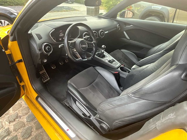 Audi - tt - s-line - car - 2016 - afbeelding 6 van  45