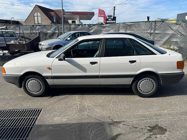 Audi 80 oldtimer - afbeelding 12 van  29
