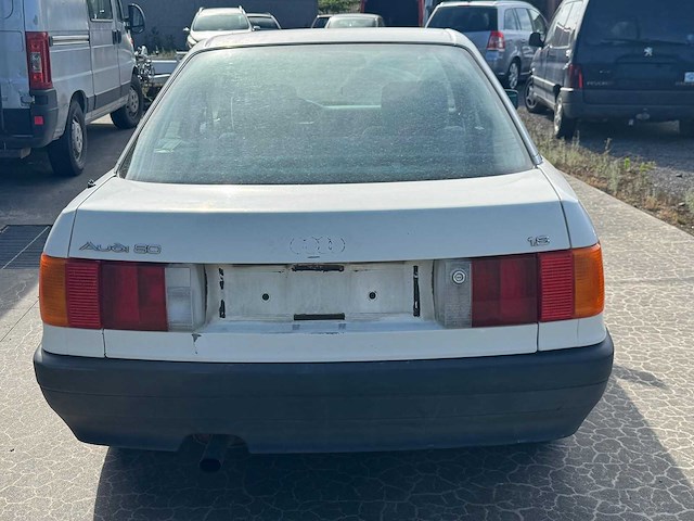 Audi 80 oldtimer - afbeelding 24 van  29
