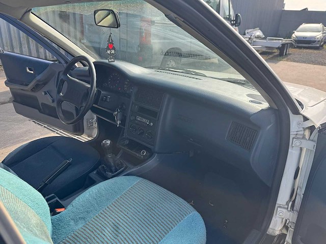 Audi 80 oldtimer - afbeelding 29 van  29