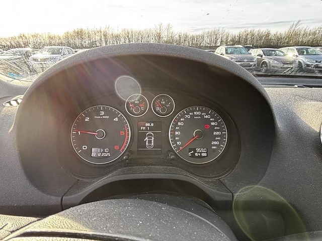 Audi a3 1.6 tdi ambiente, 2012 - afbeelding 2 van  25