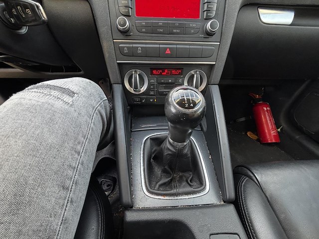 Audi a3 1.6 tdi ambiente, 2012 - afbeelding 5 van  25