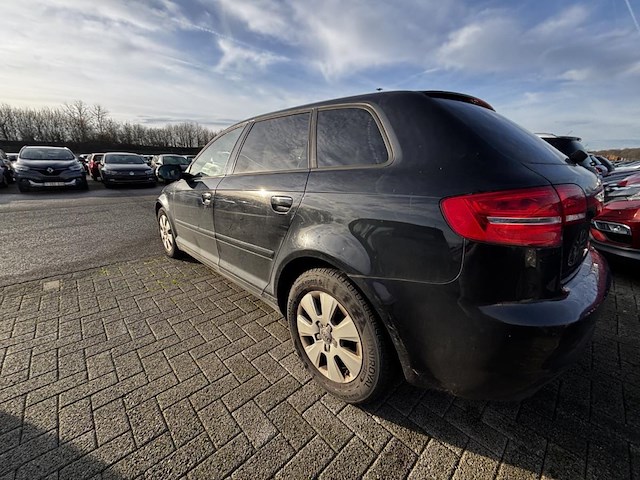 Audi a3 1.6 tdi ambiente, 2012 - afbeelding 22 van  25