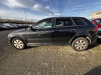 Audi a3 1.6 tdi ambiente, 2012 - afbeelding 23 van  25