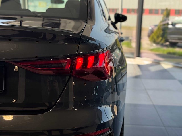 Audi a3 30 tfsi limousine - afbeelding 21 van  46