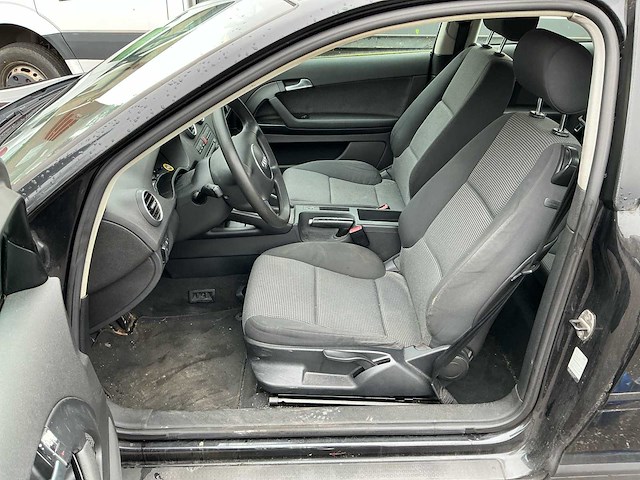 Audi a3 personenauto - afbeelding 6 van  37