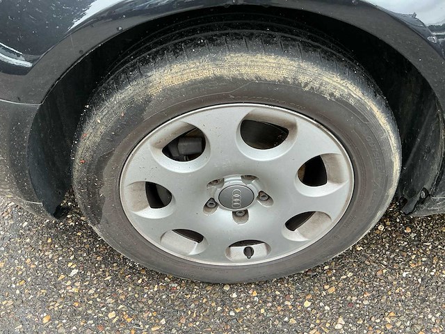 Audi a3 personenauto - afbeelding 37 van  37