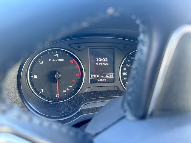 Audi a3 sportback 1.6 tdi attraction, 2015 - afbeelding 9 van  34