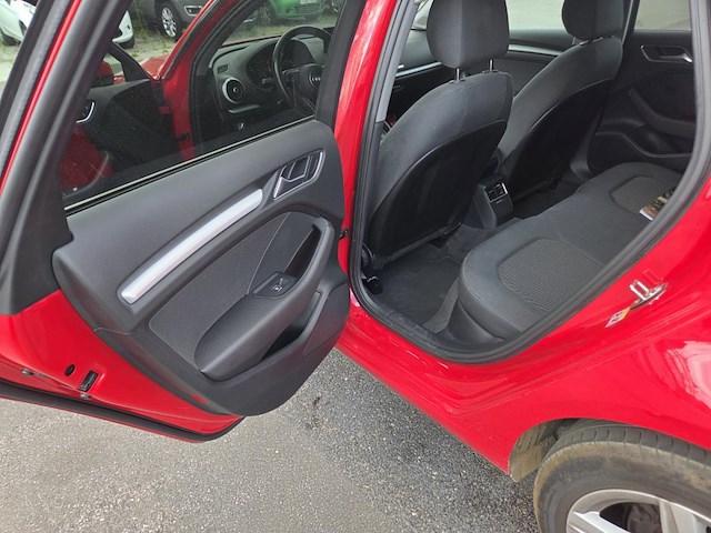 Audi a3 sportback 1.6 tdi business edition s tronic,2017 - afbeelding 3 van  45