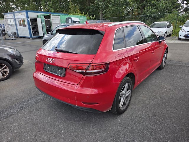 Audi a3 sportback 1.6 tdi business edition s tronic,2017 - afbeelding 41 van  45