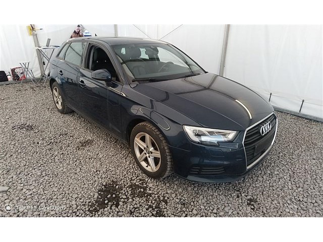 Audi a3 sportback 30 tdi, 2019 - afbeelding 42 van  45