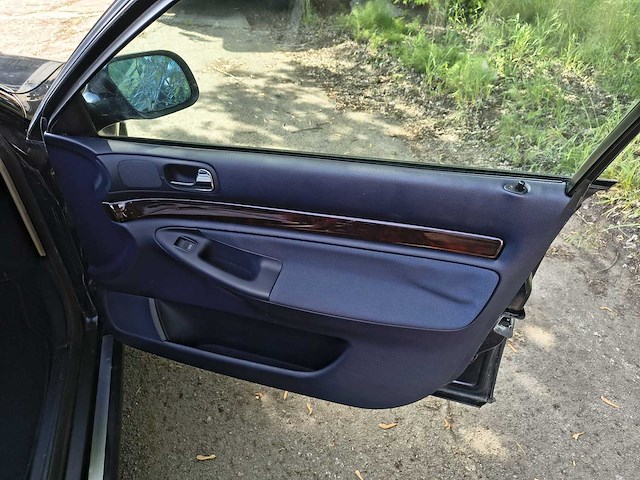 Audi a4 - 2000 - afbeelding 8 van  19