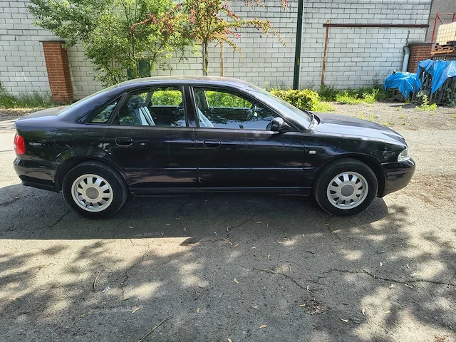 Audi a4 - 2000 - afbeelding 17 van  20