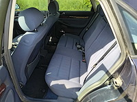 Audi a4 - 2000 - afbeelding 4 van  11